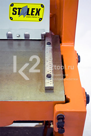 Ножная гильотина STALEX Q01-1.5x1320