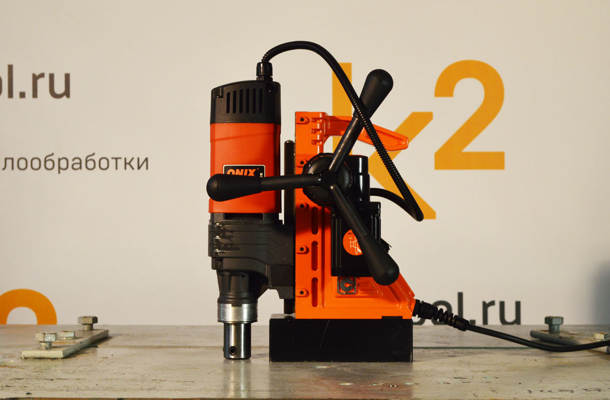 Магнитный сверлильный станок DMA-35